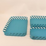 Plateau en métal bleu ajouré 25x35cm | Hashtag Déco