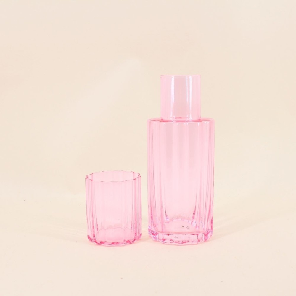 Carafe en verre coloré avec verre assorti | Hashtag Déco