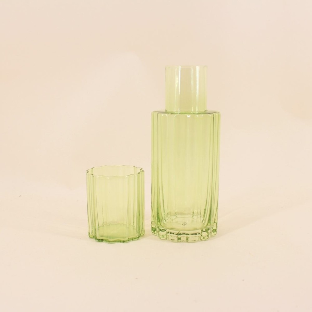 Carafe en verre coloré avec verre assorti | Hashtag Déco