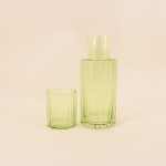 Carafe en verre coloré avec verre assorti | Hashtag Déco