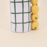 Vase quadrillé vert en grès, citrons relief | Hashtag Déco
