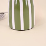 Lampe en terre cuite vert et blanc | Hashtag Déco