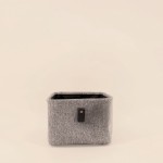 Panier à chevrons gris en polyester | Hashtag Déco