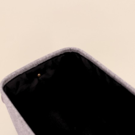 Panier à chevrons gris en polyester | Hashtag Déco