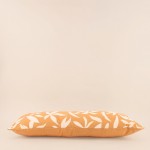 Coussin feuillage ocre coton 30x70cm | Hashtag Déco