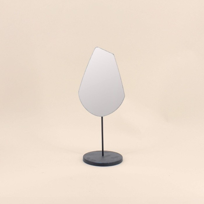 Miroir à poser bois clair forme organique | Hashtag Déco