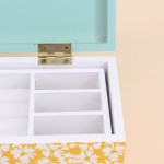 Boite à bijoux bois motifs fleuris vert jaune | Hashtag Déco