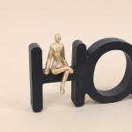 Mot déco "home" noir en bois 33cm | Hashtag Déco