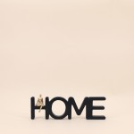 Mot déco "home" noir en bois 33cm | Hashtag Déco