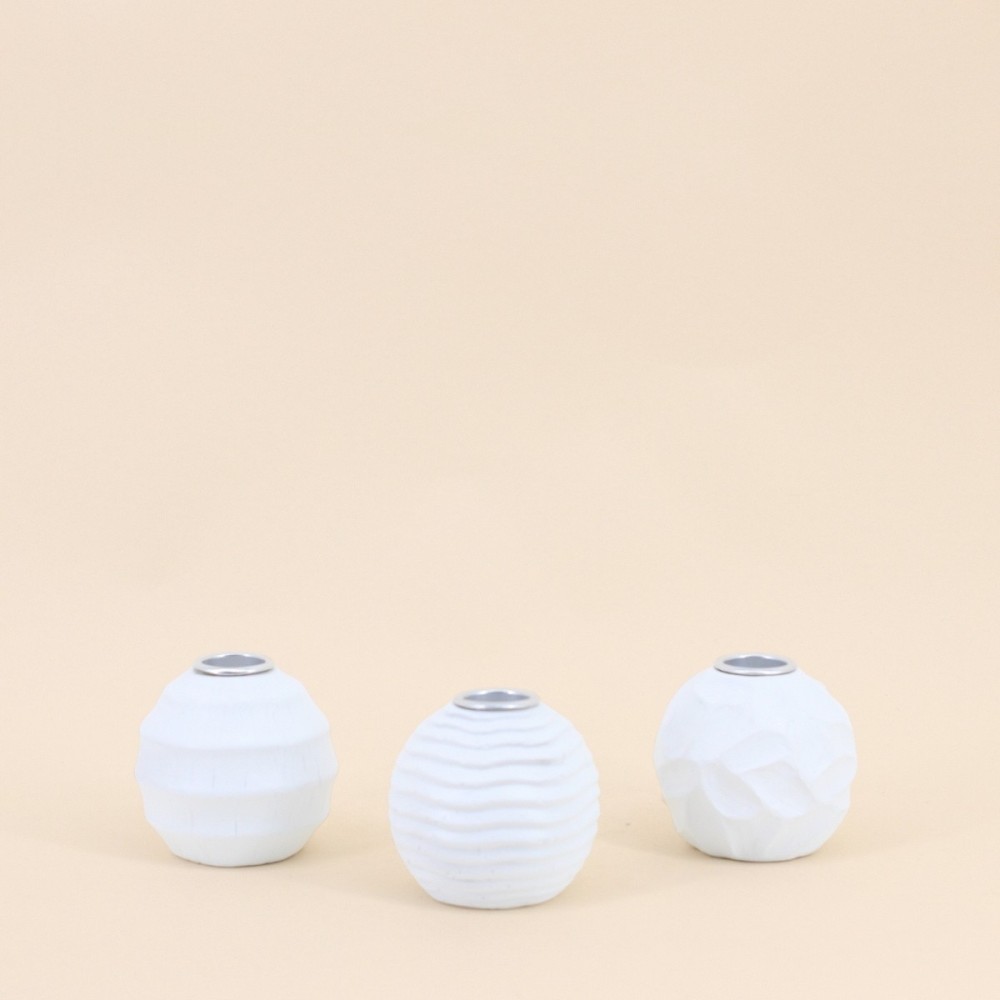 Set de 3 bougeoirs en résine blanche texturée | Hashtag Déco