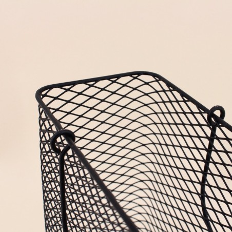 Panier porte magazine en métal noir élégant | Hashtag Déco