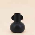 Vase en dolomite noir élégant 18,7cm | Hashtag Déco