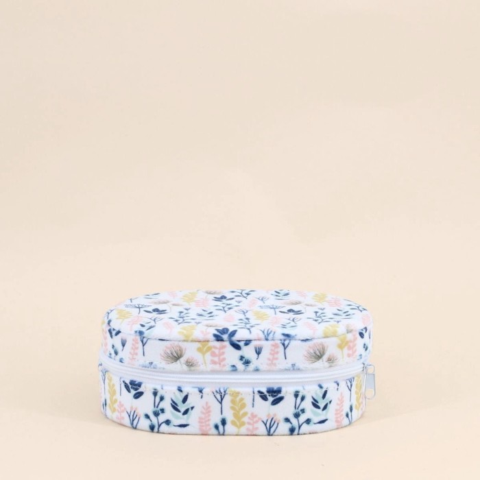 Boite à bijoux ovale en velours fleuris blanc | Hashtag Déco