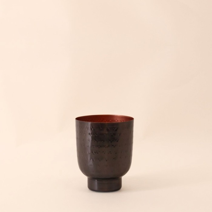 Coupe en métal martelé grise 13x10cm | Hashtag Déco