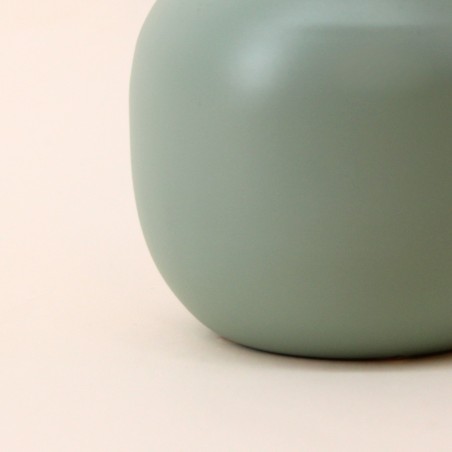 Vase tube métal vert 23cm, design unique | Hashtag Déco