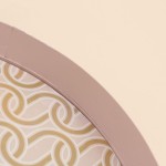 Plateau rond motifs bois clair avec poignées | Hashtag Déco