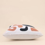 Coussin géométrique noir terracotta 40cm | Hashtag Déco