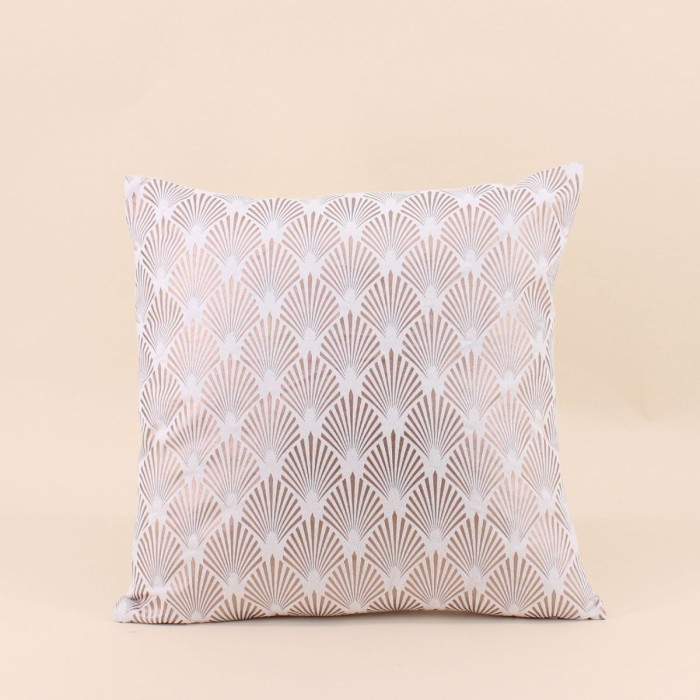 Coussin satiné rose 40x40cm, chic et doux | Hashtag Déco