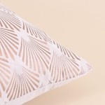 Coussin satiné rose 40x40cm, chic et doux | Hashtag Déco