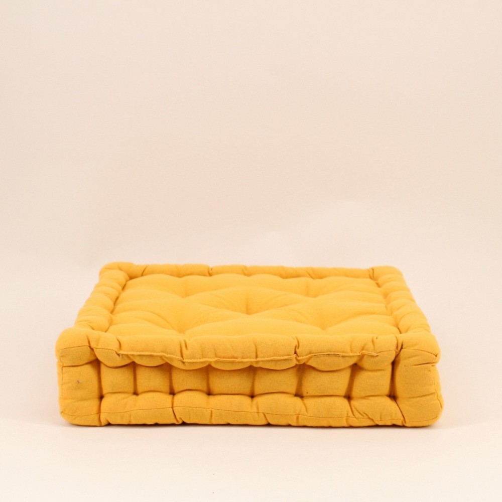 Coussin de sol jaune en tissu 40x40cm | Hashtag Déco