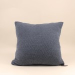 Coussin en tissu gris 50x50cm pour salon chic | Hashtag Déco