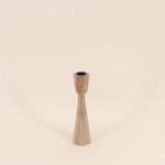 Lot de 2 bougeoirs en manguier 21, 26cm