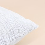Coussin en velours blanc texturé 40x60cm | Hashtag Déco