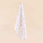 Torchon motifs fleuris blanc, orange