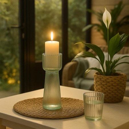 Bougeoir en verre strié vert 23cm | Hashtag Déco