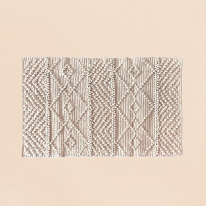 Tapis descente de lit beige en coton 60x110cm | Hashtag Déco