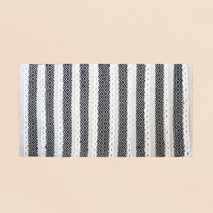 Tapis descente de lit coton rayé chic 110x60cm | Hashtag Déco