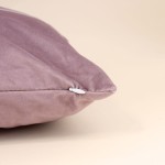 Coussin en velours zébré rose 40x60cm chic | Hashtag