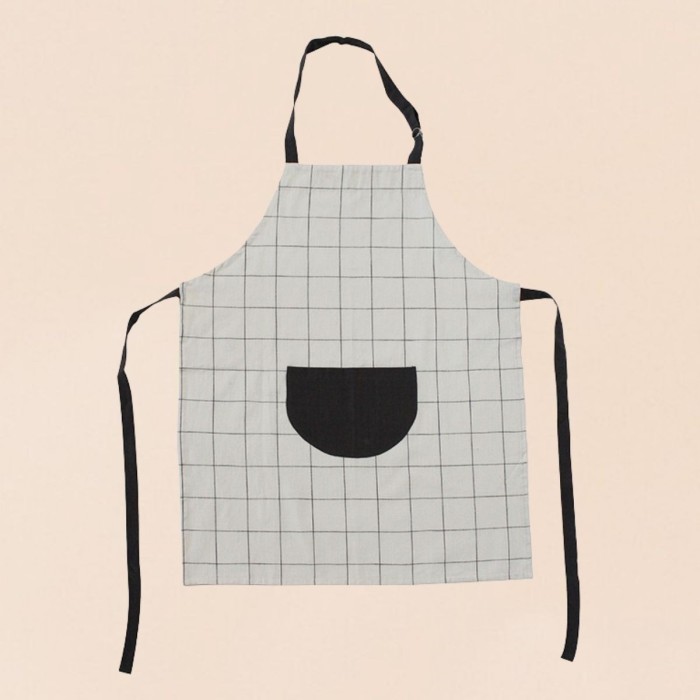 Tablier de cuisine à carreaux noir et blanc
