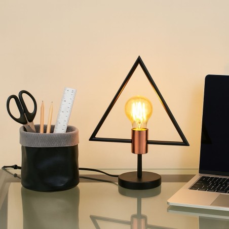 Lampe à poser triangle en métal noir | Hashtag Déco