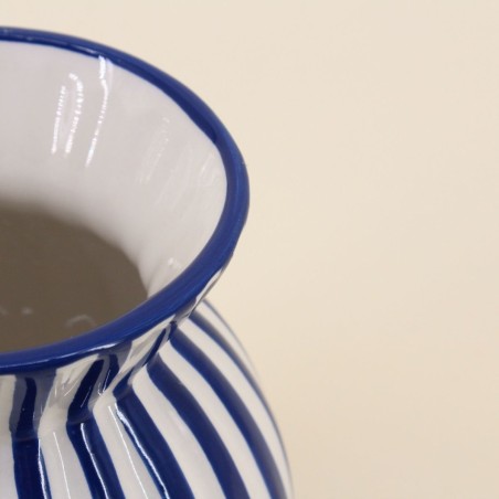 Vase céramique bleu 19cm, design élégant | Hashtag Déco