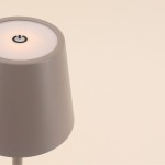 Lampe USB en métal 37cm - Existe en 3 couleurs