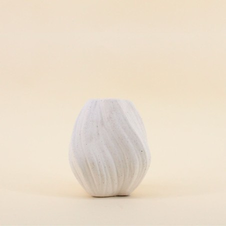 Vase twist porcelaine blanche 15cm élégant | Hashtag Déco