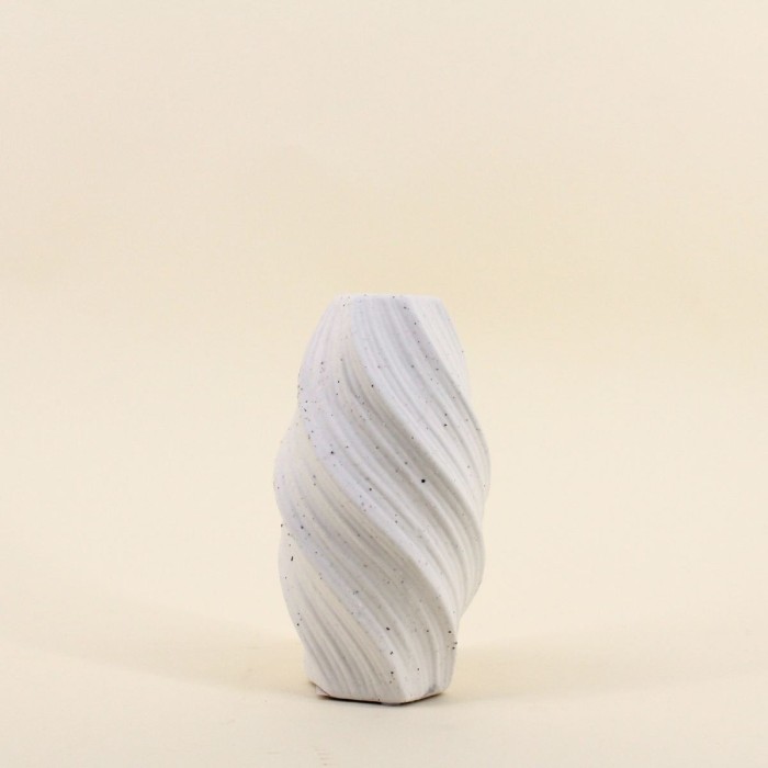 Vase twist porcelaine blanche 20cm unique | Hashtag Déco