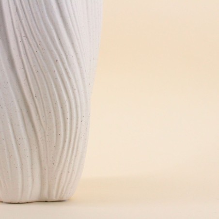 Vase twist porcelaine blanche 36cm élégant | Hashtag Déco
