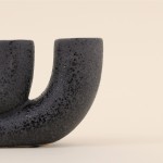 Vase porcelaine noire 4 entrées compact | Hashtag Déco