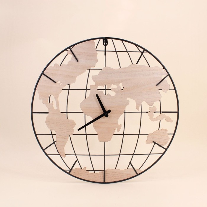 Horloge planisphère bois métal 50cm | Hashtag Déco