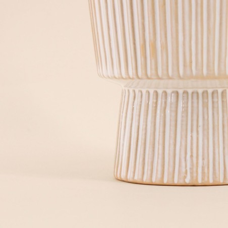 Vase en céramique strié beige 15x12cm | Hashtag Déco