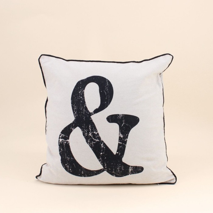 Coussin imprimé noir et blanc 45x45cm en coton | Hashtag Déco