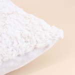 Coussin fausse fourrure blanc 40x60cm | Hashtag Déco