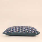 Coussin extérieur tissu motifs géométriques bleu 30x50 | Hashtag Déco