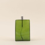 Lampe à huile cube verre soufflé vert | Hashtag Déco