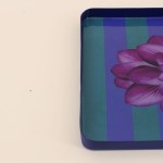 Plateau en métal violet 25x25 cm | Hashtag Déco