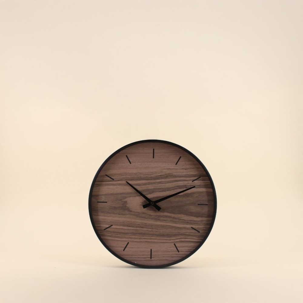 Horloge en bois naturel 33cm, sobriété et style | Hashtag Déco
