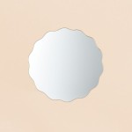 Miroir métal doré fleur 54cm, chic et élégant | Hashtag Déco