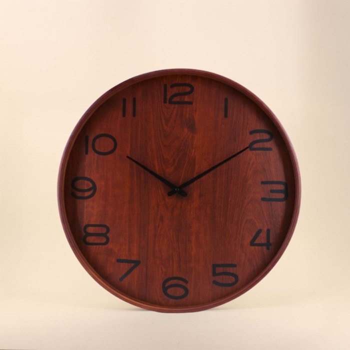 Horloge ronde bois foncé 55cm | Hashtag Déco